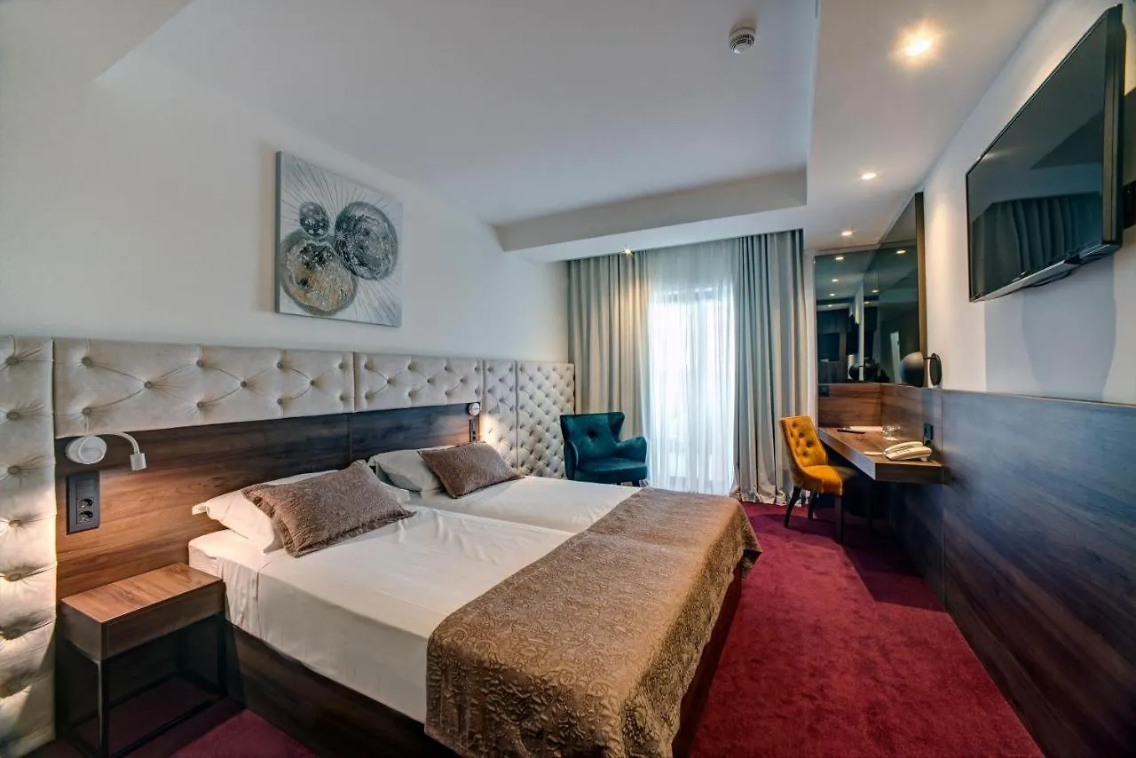 Hotel Scala D'Oro Водице
